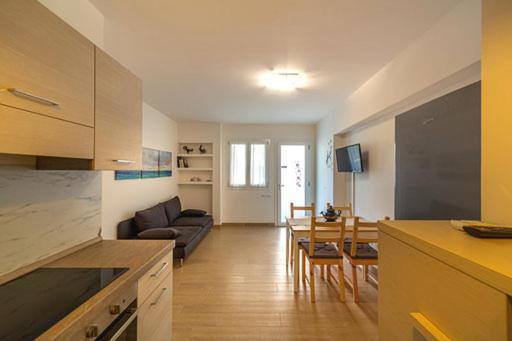 B&B Villa Montreux Римини Экстерьер фото