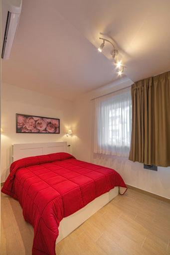 B&B Villa Montreux Римини Экстерьер фото